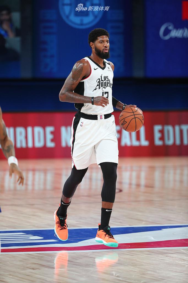 姆巴佩这样 姆巴佩这样